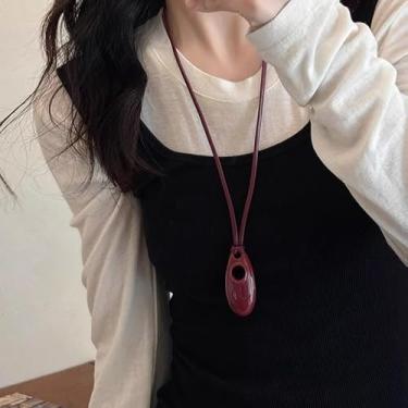 Imagem de Elegante colar de resina oval para mulheres, pingente geométrico elíptico, cordão ajustável, corrente de clavícula, joia, 48*3cm, Resina Metal, Sem Pedra Preciosa