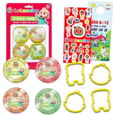 Imagem de Cocomelon Kit de artes e artesanato para meninos - Pacote com areia moldável, ferramentas de corte de areia, adesivos e muito mais | Jogo sensorial CoComelon para crianças, meninas