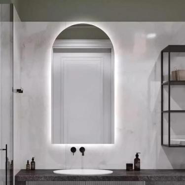 Imagem de Espelho Orgânico Decorativo Lapidado com LED 90x60 cm E13 para Sala, Q