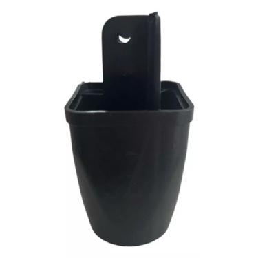 Imagem de Pés Plástico 6,5cm Resistentes Armário Estante Cômoda Guarda Roupa Fix