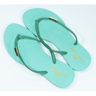 Imagem de Kit de Chinelo e Necessáire Verde | Pau a Pique