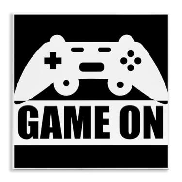 Imagem de Stupell Industries Game On Retro Black & White Wall Plaque Art, design por Kim Allen, 12 x 12