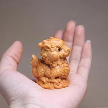 Imagem de FENNYYAR Mini estátuas de mascote de cipreste Kirin natural, animais míticos chineses, 5 cm, casa, quarto, escritório, decoração de vaso de flores