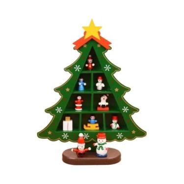 Imagem de Árvore De Natal De Madeira Vermelha 3D Decoração De Mesa Criativa Cená