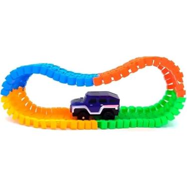 Imagem de Carrinho De Brinquedo Pista Articulada A Pilha Infantil. Perfeito para Crianças que Adoram Aventuras e Desafios. Monte e Desmonte a Pista quantas Vezes Quiser.