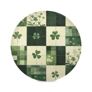 Imagem de Blueangle Jogo americano redondo xadrez verde de São Patrício, conjunto de 4 tapetes de mesa de poliéster, fácil de limpar, resistente ao calor, limpável, para mesa de jantar (530)