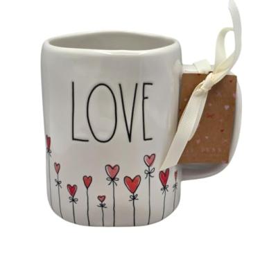 Imagem de Caneca de café de cerâmica Rae Dunn Love, caneca temática do Dia dos Namorados com detalhe de balões em forma de coração.