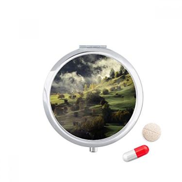 Imagem de Caixa de armazenamento de remédios Village Fog Hill Paisagem Floresta