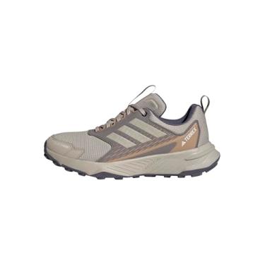 Imagem de adidas Tênis feminino Terrex Tracefinder 2 Climaproof Trail Running, Wonder Bege/Wonder Alumina/Violeta Preloved, 38