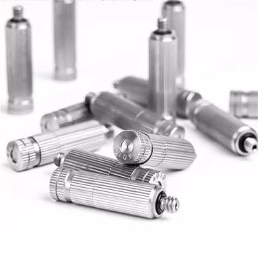 Imagem de GQQGSHOP 20 peças de bicos de nebulização de latão com filtro/com orifício de aço inoxidável, bocal de névoa de água que evita entupimento, bocal atomizador de jardim rosca de 0,4 mm (0,4 mm)