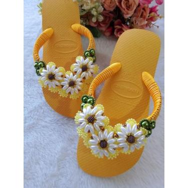 Imagem de Chinelo bordado flor de girassol - Havaianas