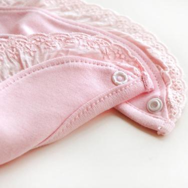 Imagem de Bebê recém-nascido infantil bebê crianças meninas bowknot babadores de renda saliva toalha de desenho animado