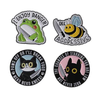 Imagem de Conjunto de alfinetes de broche Funny Cartoon Animal Frog Bee Cat Knife