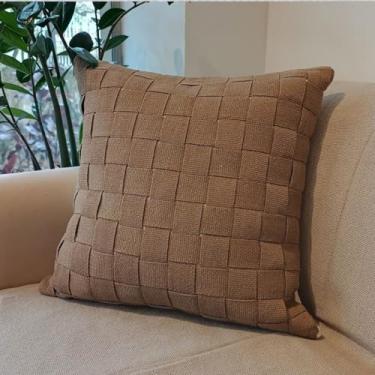 Imagem de Capa de Almofada Artesanal Trançada Tressé Marrom Cru 40x40