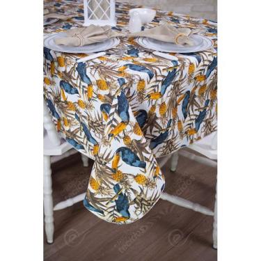 Imagem de Toalha de Mesa Retangular em Tecido Jacquard Estampado Tucano Fundo Br