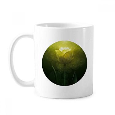 Imagem de Caneca de cerâmica para plantas, flores de tulipa e porcelana de café