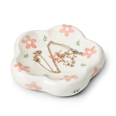 Imagem de Koythin Bandeja de joias de cerâmica, prato de bugiganga em forma de flor para anéis, brincos, colares, chá de noiva, dama de honra, presentes de aniversário para mulheres (flores rosa desenhadas à