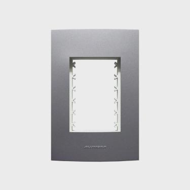 Imagem de Placa 4X2 com Suporte Para 3 Módulos Inova Pro Class Alumbra