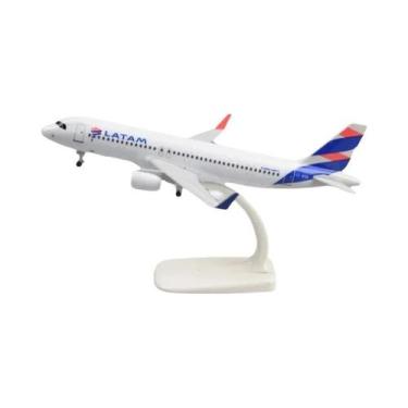 Imagem de Modelo De Avião A320 Latam Airlines Chile Em Metal Fundido De 20CM Com