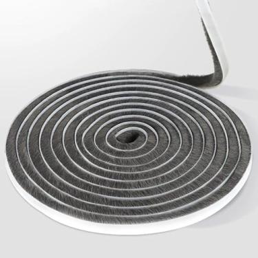 Imagem de KAIYUER Escova de Vedação Contra Intempéries, 0,4 Pol. X 33 Pés, Tira de Vedação de Slot de Cartão, Pilha de Vedação de Vedação de Porta, Escova de Varredura para Porta e Janela