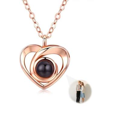 Imagem de Colar com foto personalizada com imagem dentro, colar de pingente de coração personalizado, colar de projeção de imagem para mãe, esposa, casais, dia dos namorados, dia das mães, presente memorial de