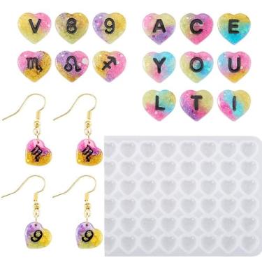 Imagem de Kit de moldes de pingente de silicone com letras em forma de coração, moldes de fundição de resina com ganchos, anéis de salto para mulheres, brincos, colares, pulseiras, fabricação de joias