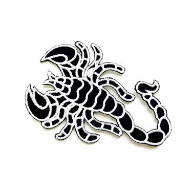 Imagem de TH Scorpion Insect Black White Biker Rider Chopper Motorcycle Embroidered Applique Sew Iron on Patch for Hat Jackets Bags Jeans T-Shirt Backpacks Costume