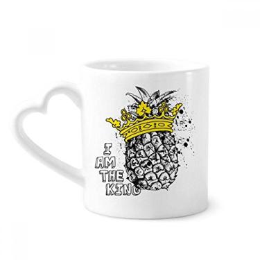 Imagem de Caneca de café de cerâmica com desenho de linha de abacaxi e coração de vidro