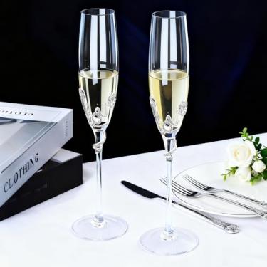 Imagem de Jozen Gift Taças de champanhe - Conjunto de 2 taças de champanhe elegantes sopradas à mão com detalhes em metal prateado LOVE - presentes exclusivos para aniversário, casamento, dia das mães - ideal