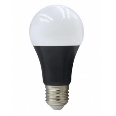 Imagem de Lâmpada LED Taschibra TKL 7W E27 Luz Negra