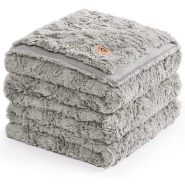 Imagem de UGG Cobertor King Size de pele sintética, cobertor aconchegante e quente de dupla face, cobertor extragrande para sofá, roupa de cama king size da Califórnia, decoração de quarto fofo, 279 cm x 228 cm