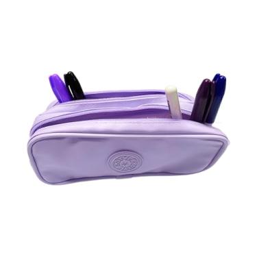 Imagem de Estojo Escolar VMP em PVC Lilas – Compartimento Duplo com Zíper Reforçado para Canetas, Lápis e Acessórios Escolares.