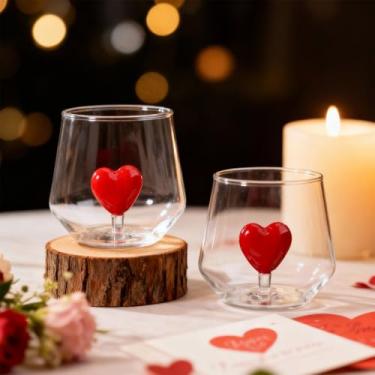 Imagem de Mimorou 2 peças de copos de vidro para o dia dos namorados, copo de vinho de coração de 340 g, copos de vinho transparentes 3D, com estatueta de coração, dentro de copos soprados à mão para coquetéis