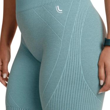 Imagem de Bermuda Feminina Lupo Max Cintura Alta Training-Feminino