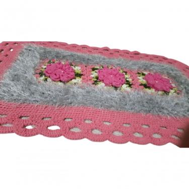 Imagem de Tapete De Crochê Rosa E Cinza Artesanal