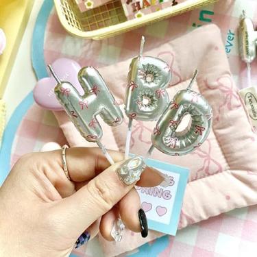 Imagem de Vela de feliz aniversário para bolo, prata HBD com vela de bolo de aniversário em forma de laço rosa, decoração de topo de bolo para festas de aniversário, velas de festa