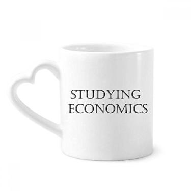 Imagem de Caneca de café de cerâmica com frase curta para estudo de economia copo de coração de vidro