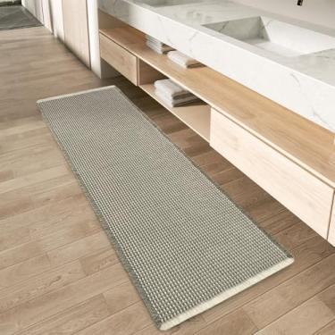 Imagem de Tapete de banheiro AMOAMI quadriculado, atualizado, superabsorvente, antiderrapante, lavável na máquina, passadeira com franjas, ideal para corredor, quarto, lavanderia, 43 x 152 cm, cinza e creme