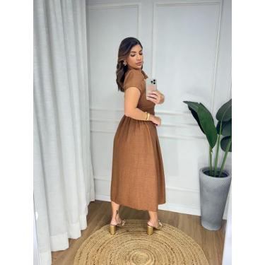 Imagem de Vestido midi com mangas e decote quadrado e detalhe de doblas com elas