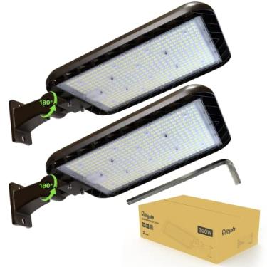 Imagem de Glitgate Luzes De Estacionamento Led 300 W, 45.000 Lm, 5.000 K, Braço Ajustável, Montagem Na Rua, Com Fotocélula Do Anoitecer Ao Amanhecer, 100-277 V Ip65, Iluminação Externa À Prova D'Água Para Áre