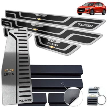 Imagem de Descanso de Pé + Soleira Onix Turbo 2020 Preto Alto Relevo
