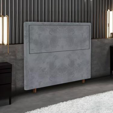 Imagem de Cabeceira para Cama Box Casal Evelyn 140CM Fixação na Parede em Madeira Maciça com Revestimento em Suede Cinza