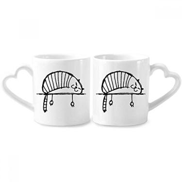 Imagem de Conjunto de canecas de porcelana para casais, listradas, gatos, deitados, linhas, de cerâmica, para amantes e coração