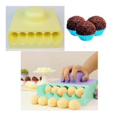 Imagem de Enrolador De Brigadeiro 8g Confeitaria Doces Massas Pasta Americana Bl