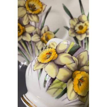 Imagem de *Xícara de chá vintage* Capa de diário, caderno, diário, 1,8 m x 23 cm, 70 páginas forradas com design de flor estilo vintage, 14 xícaras de chá inseridas em fotos