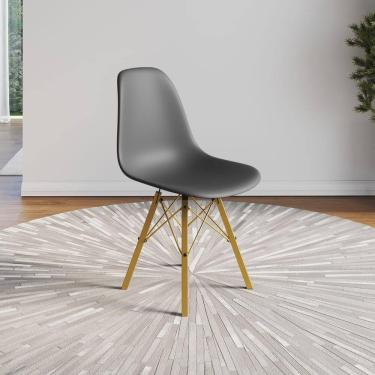 Imagem de Cadeira Eames Estilo Moderno Em Ferro Dourado Com Assento Cinza