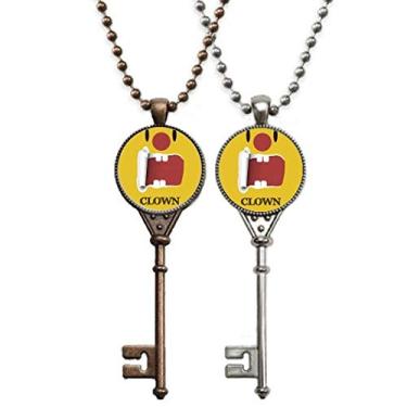 Imagem de OFFbb-USA Colar com pingente de chave de riso com emoção de palhaço amarelo engraçado para decoração de casais