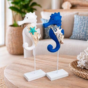 Imagem de Kit 2 Enfeites Decorativos Cavalo Marinho de Madeira 30cm Estilo Náutico Branco e Azul