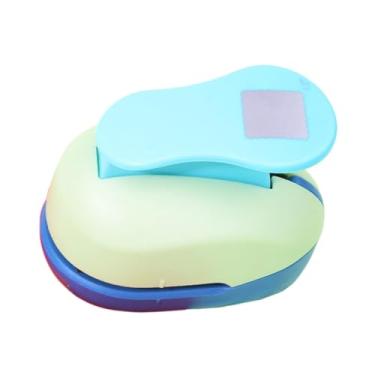Imagem de UGPLM Furador de papel para bordas de carimbo, fácil de pressionar, multiuso, leve e portátil para criar bordas decorativas, furadores de papel para, Azul, 9 Cm X 5.6 Cm X 7.2