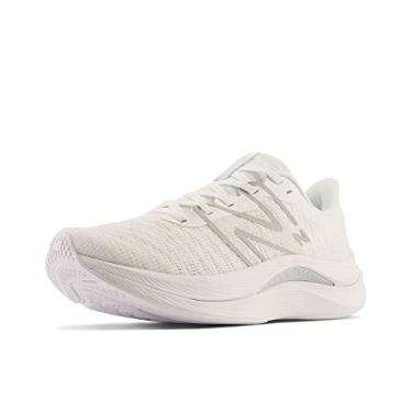 Imagem de New Balance Tênis de corrida feminino FuelCell Propel V4, Branco/quartzo cinza, 36